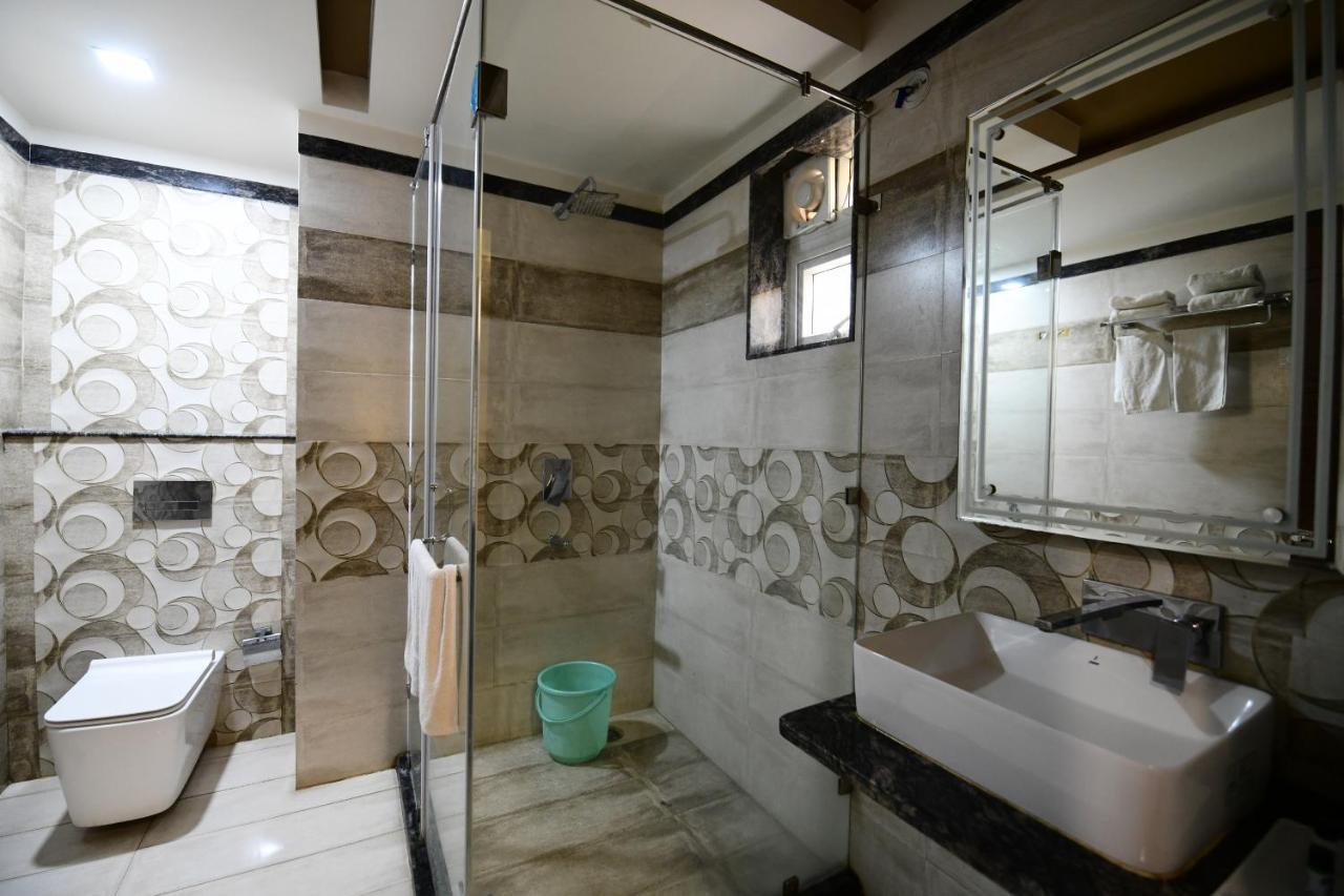 Hotel Jataka Inn ブッダガヤ エクステリア 写真